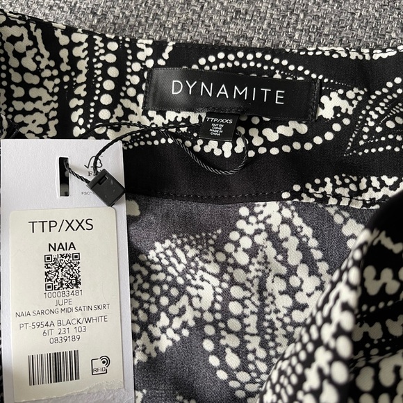 Dynamite Midi Skirt - Picture 7 of 9